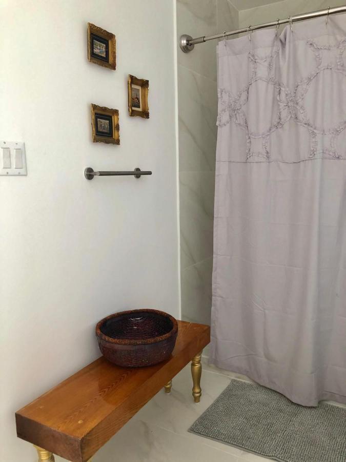 Private Suite Mins From Mia Free Parking 마이애미 외부 사진